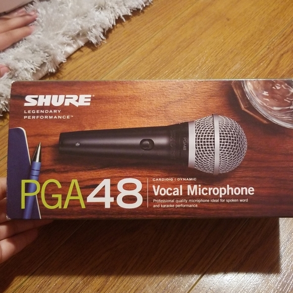 Microphone - Picture 4 of 7